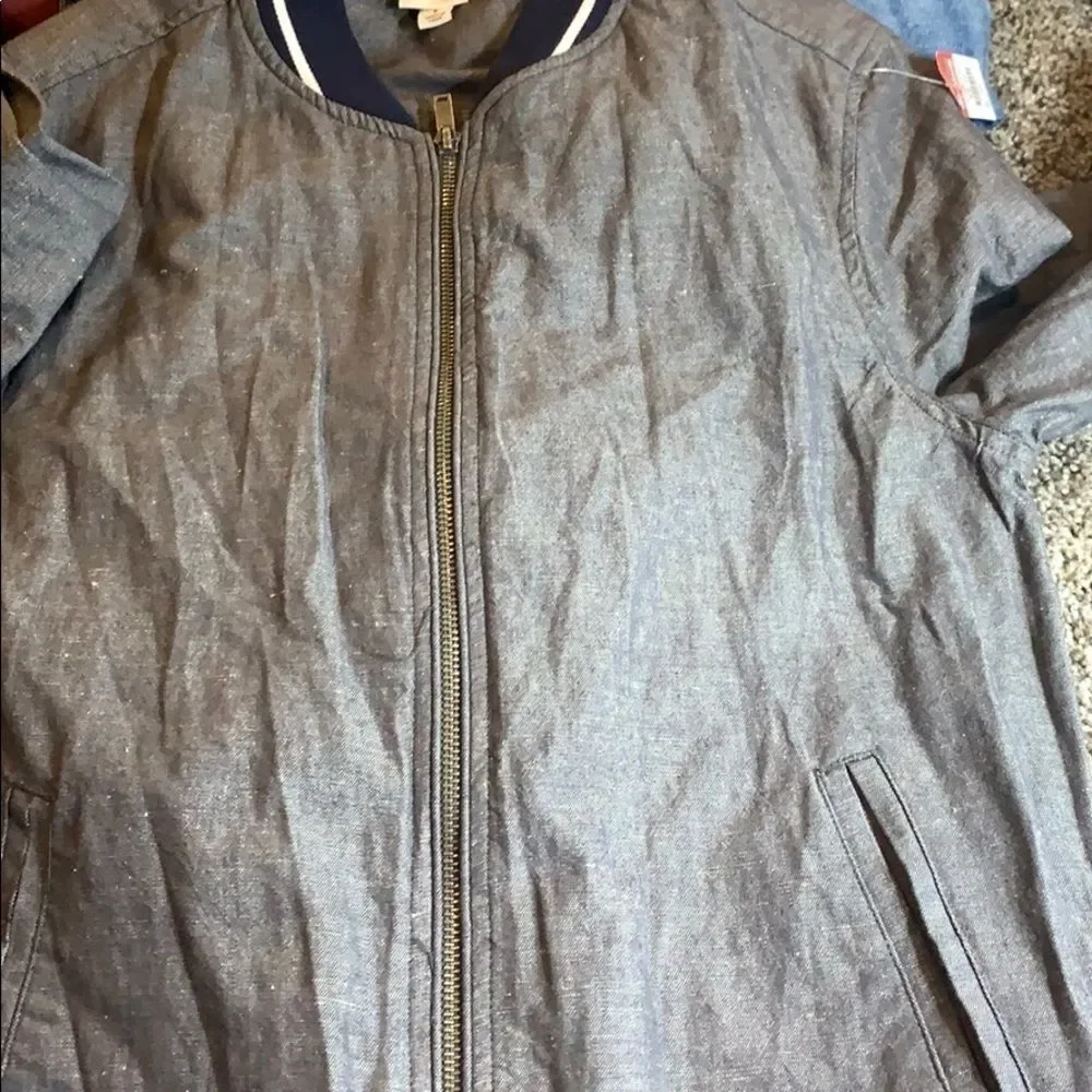 NWT bomber jacket small zip up jacket